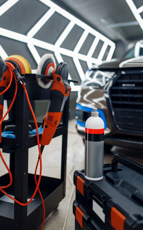 bottle-with-protection-polish-car-detailing.jpg